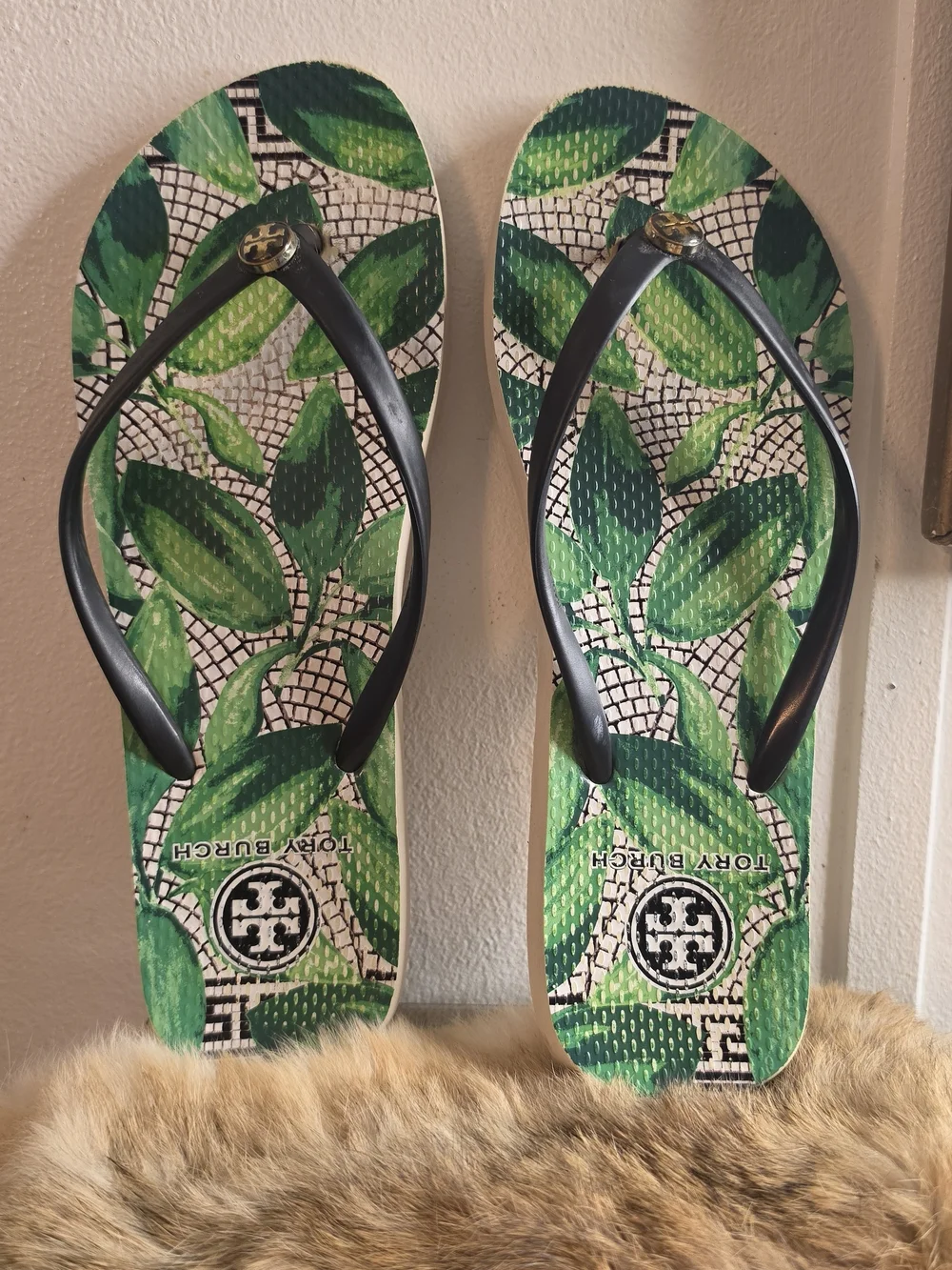Tory Burch Green Leaf Print Flip Flops